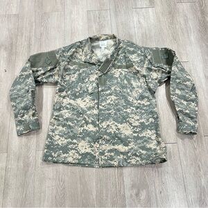 US Army Combat Uniform Digital Camouflage Combat Uniform Coat Size Large Long